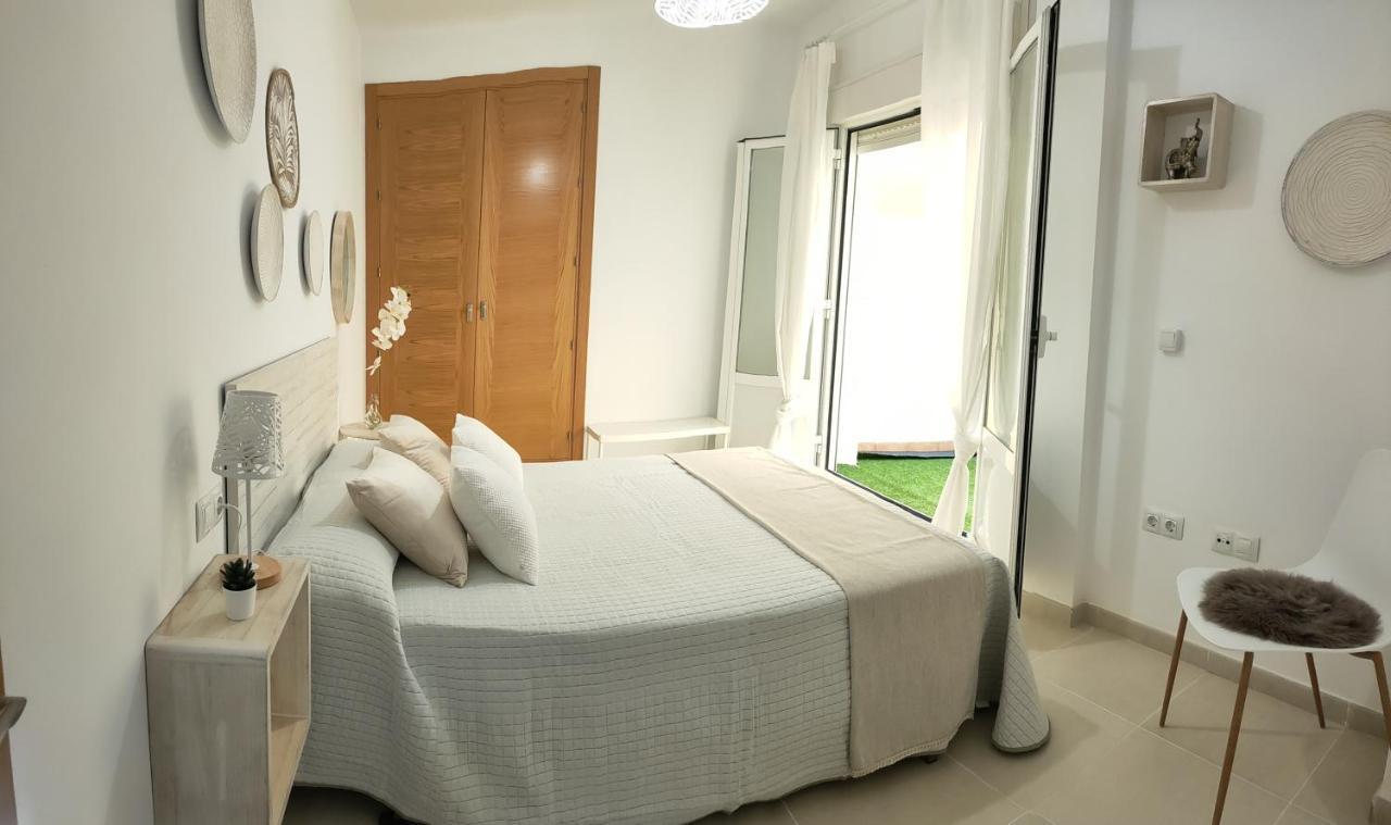 Relax Chiclana-Aparcamiento Privado-Tv Cable-Wifiplus-Aire Acond-Incluido Chiclana de la Frontera Esterno foto