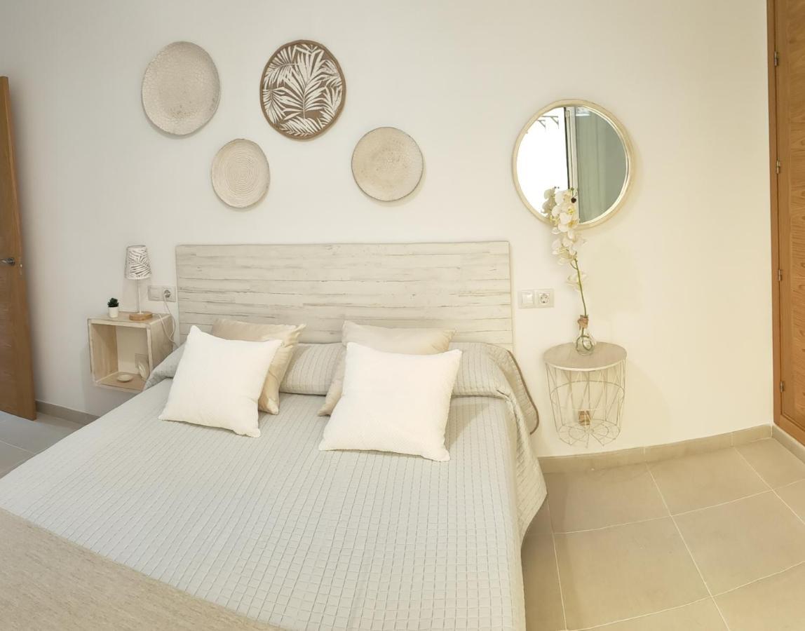 Relax Chiclana-Aparcamiento Privado-Tv Cable-Wifiplus-Aire Acond-Incluido Chiclana de la Frontera Esterno foto