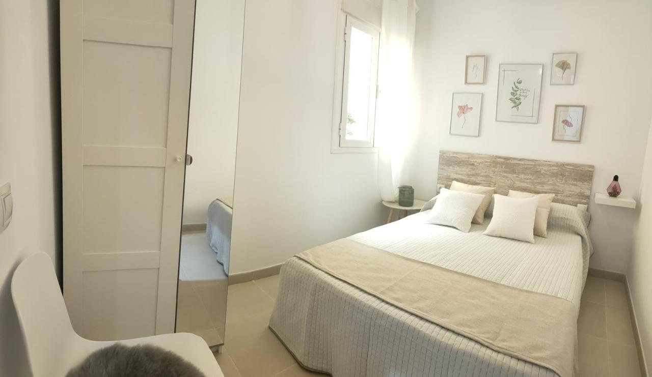 Relax Chiclana-Aparcamiento Privado-Tv Cable-Wifiplus-Aire Acond-Incluido Chiclana de la Frontera Esterno foto