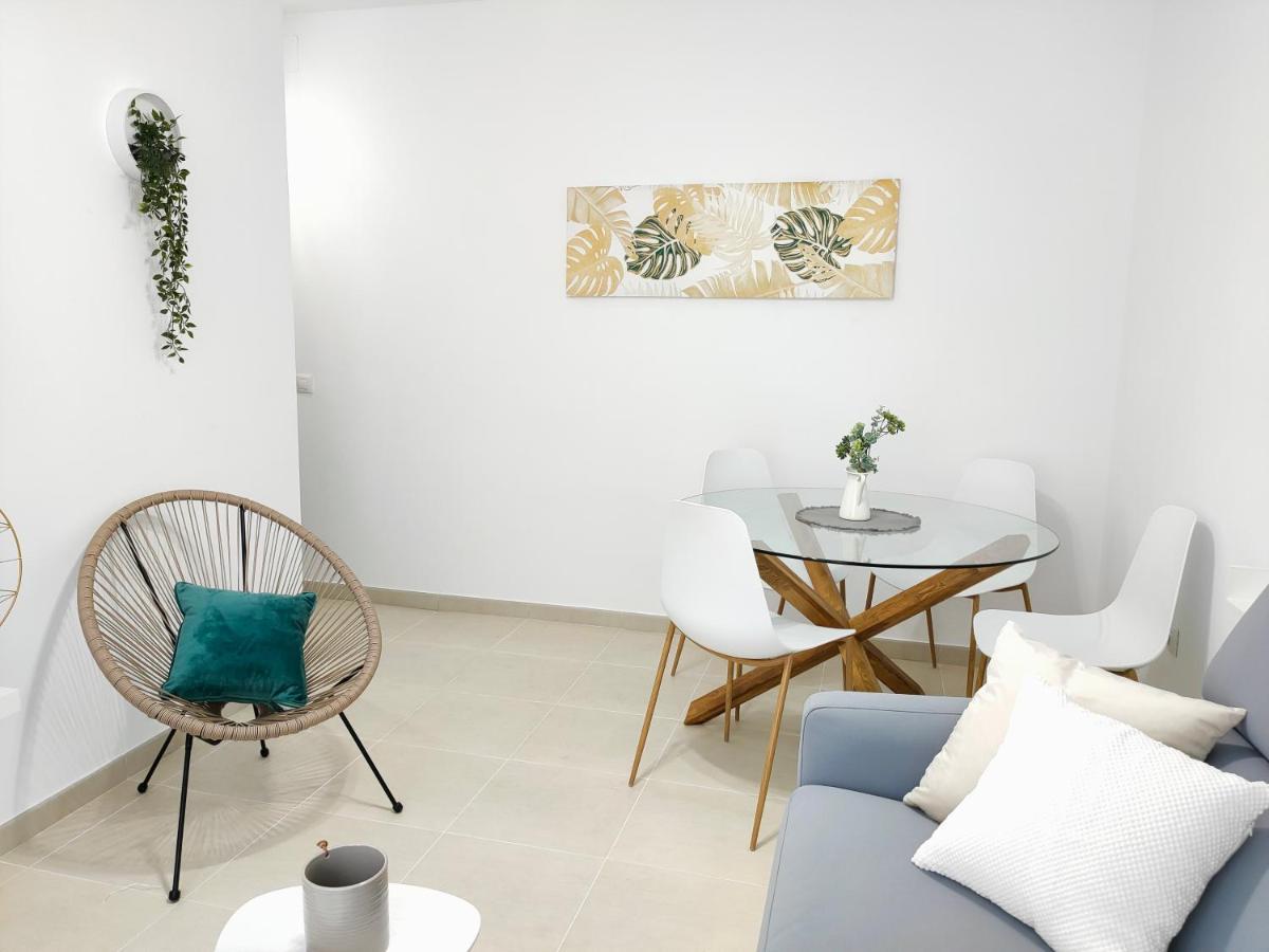 Relax Chiclana-Aparcamiento Privado-Tv Cable-Wifiplus-Aire Acond-Incluido Chiclana de la Frontera Esterno foto