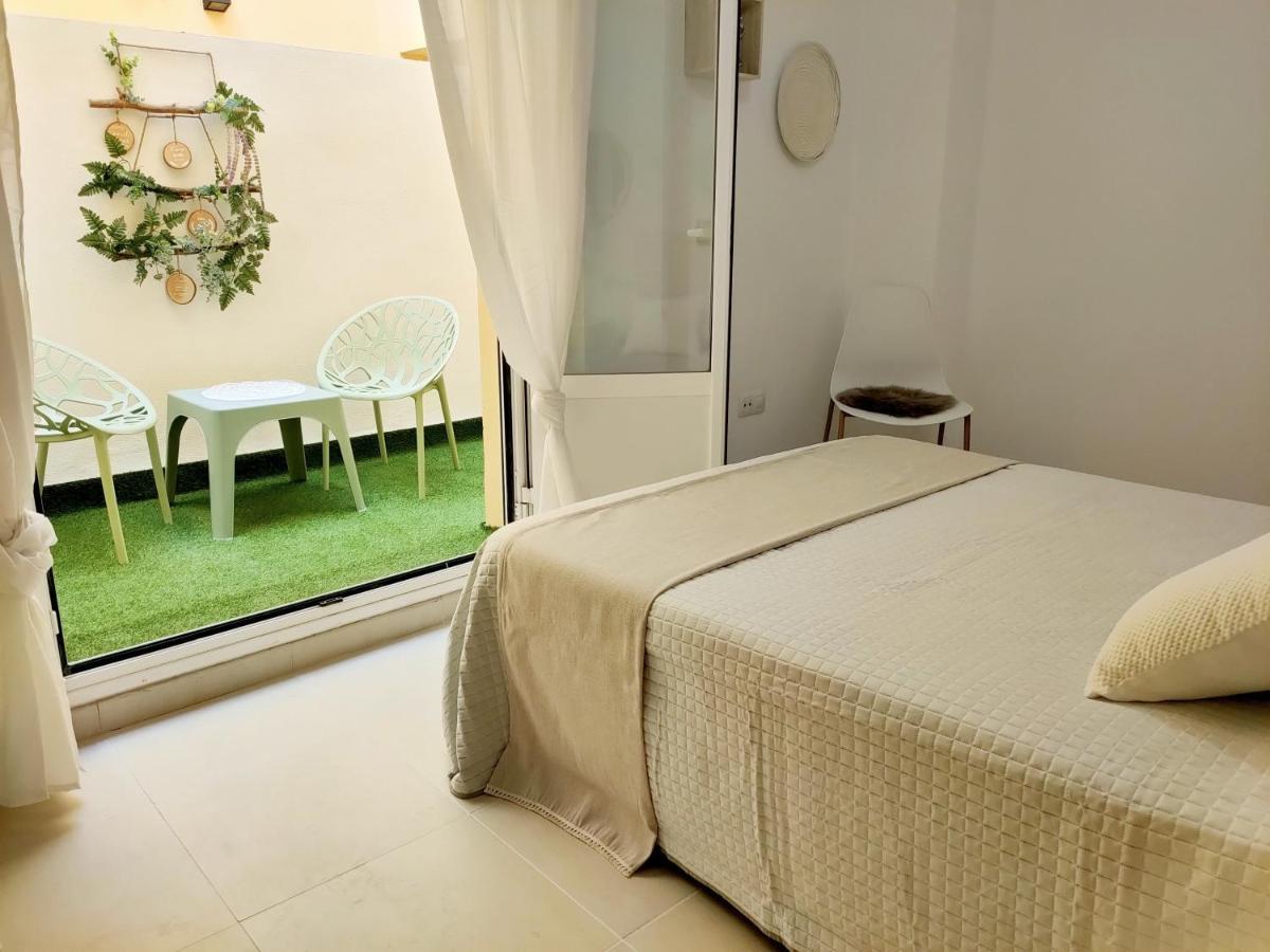 Relax Chiclana-Aparcamiento Privado-Tv Cable-Wifiplus-Aire Acond-Incluido Chiclana de la Frontera Esterno foto